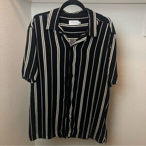 Top Man Men's Dress Shirt Size Large Short Sleeve Striped